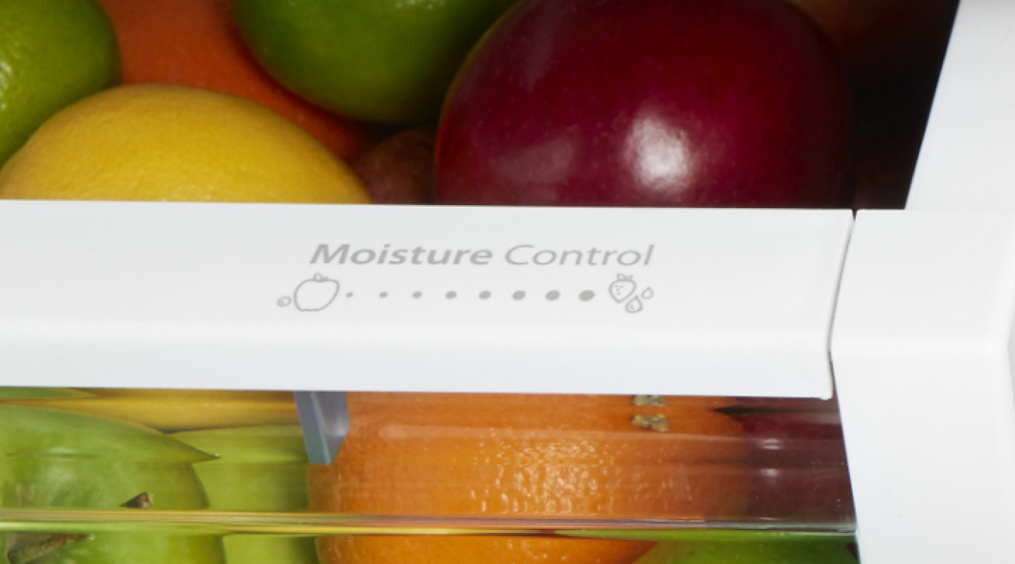 A humidity setting control on a crisper drawer