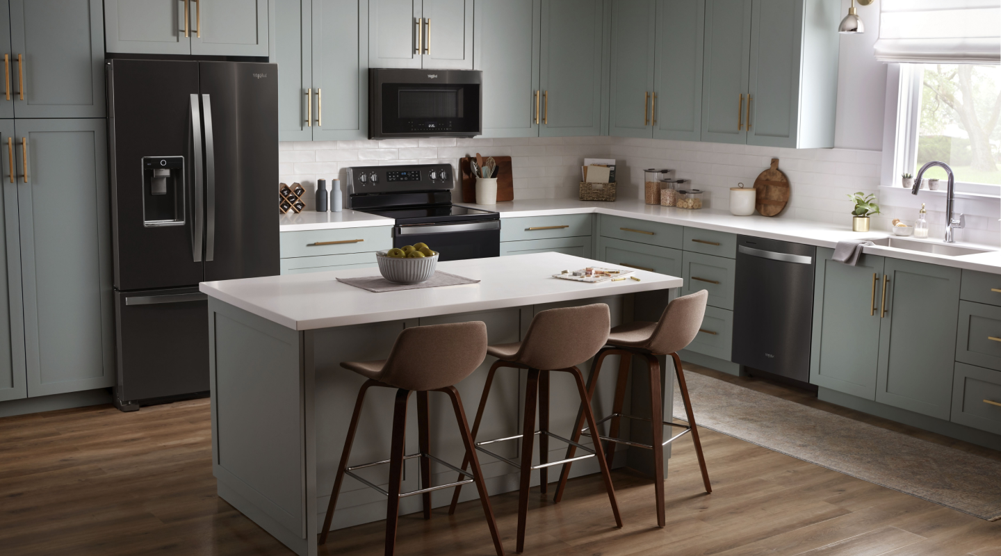 Modern kitchen with Whirlpool® appliances