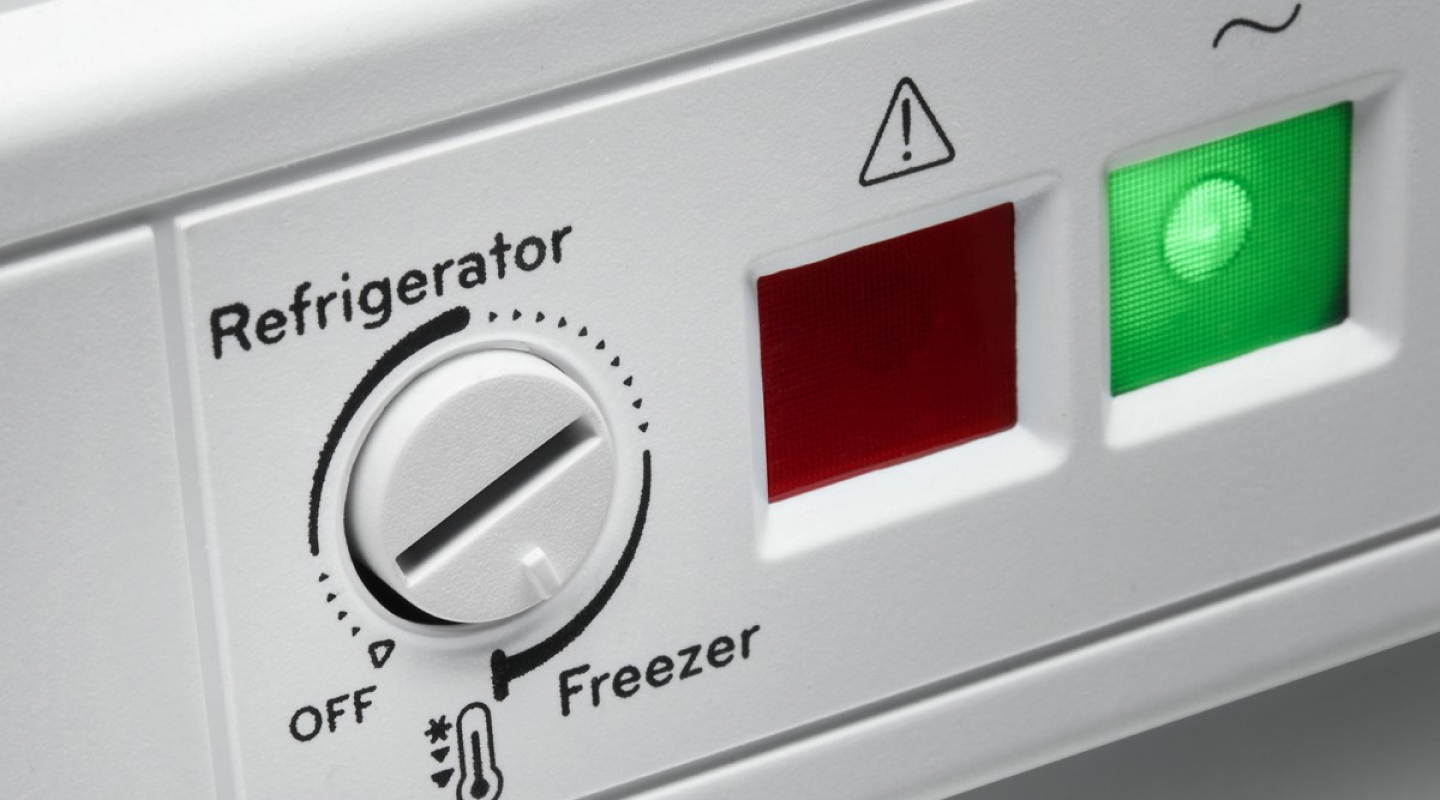 Freezer temperature dial