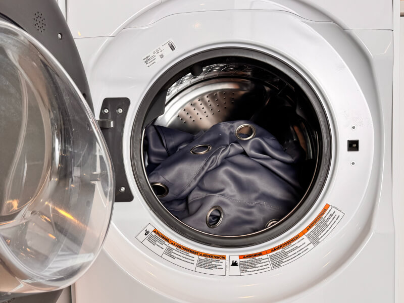 Curtains in a front load washer